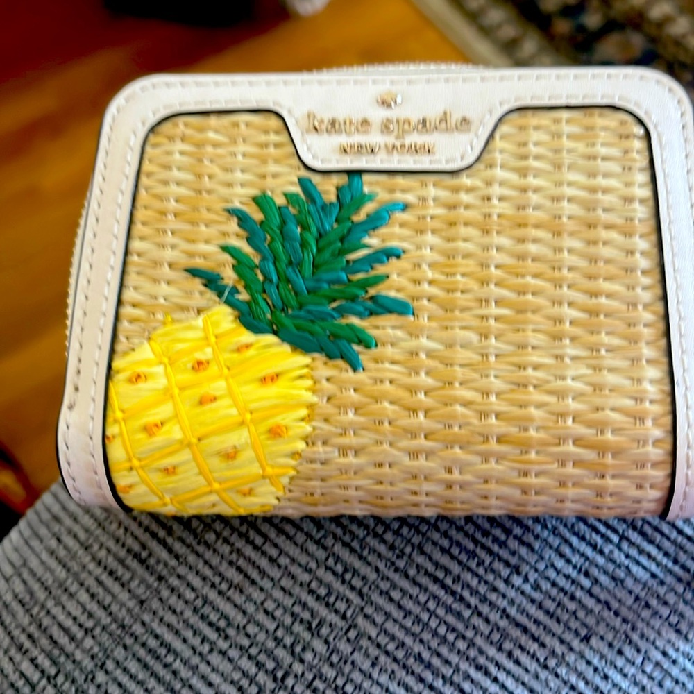 Kate Spade Pineapple Small Zip Card Case